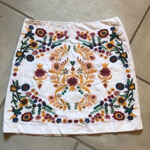 Closet CLOSING! Make an offer!